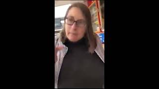 Download lagu Deutsche Frau randaliert und beleidigt... mp3