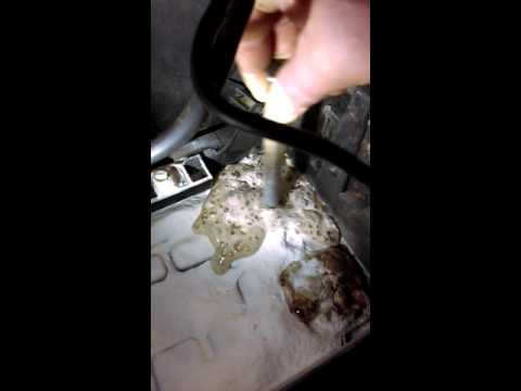 image-What happens when you mix vinegar and battery acid?