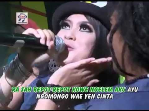 Utami DF feat Sodiq - Terong Cabe [Official Music Video]
