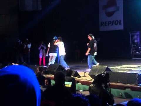 donche vs kalibre  batalla de gallos_festival pura calle 2013