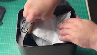 iRobot Roomba® Max 700 Series Vac | How to Replace the Bag