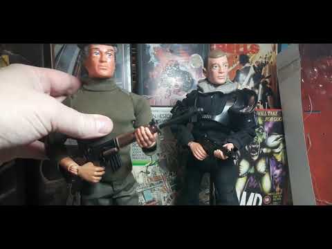 30 Points Action Man with Vintage S.A.S. outfit and BPEE with new outfit.