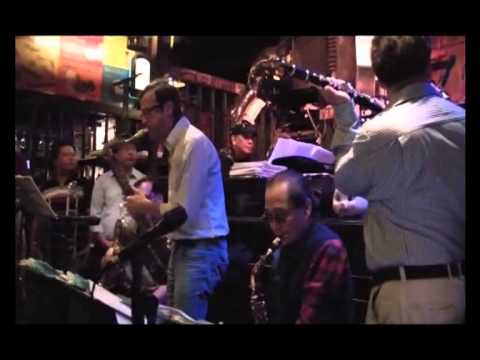 Benny's Bugle - Kenny Martyn Clarinet & The Ned Kelly's Rehearsal Big Band