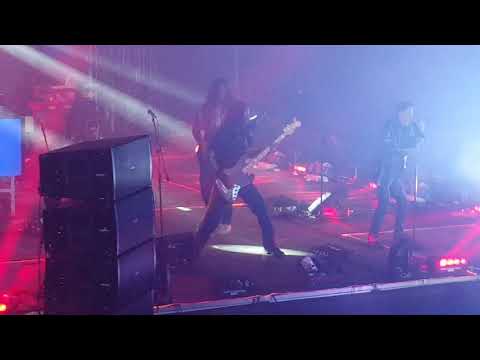 INIAH AT WEEKENDFESTIVAL 2019