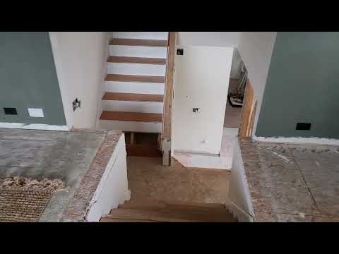 another bad builder/contractor issue with stairs.