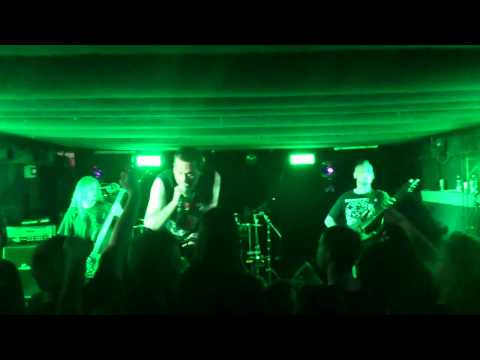 Cattle Decapitation - Testicular Manslaughter (Live at Kék Yuk, Budapest, Hungary, 2012.08.08)