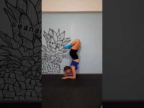 Elbow stand 🔥 #tutorial #tips #elbowstand #yoga #gymnastics #homeworkout #stretching #shorts #easy