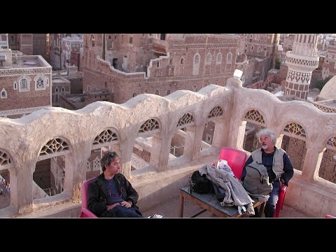 Patrizio Roversi e David Riondino in Yemen: l'arrivo a Sana'a | Velisti per Caso