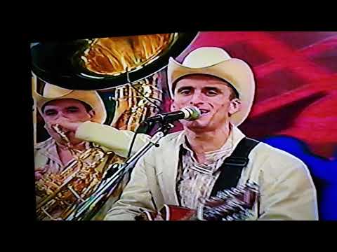 LOS 2 PLEBES Y SU TUBA DE ORO - PILARES DE CRISTAL