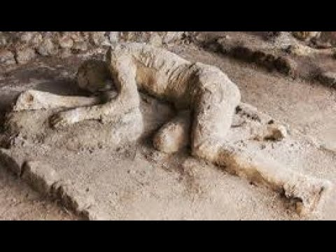 Internet Users Speculated That A Preserved Pompeii Man Was Masturbating Before Video