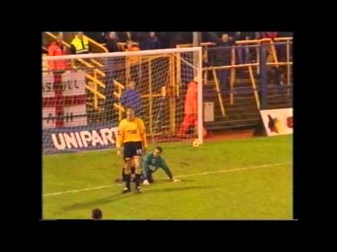 LATICS CLASSICS: Oxford United 1 Wigan Athletic 2 - January 3rd 2000