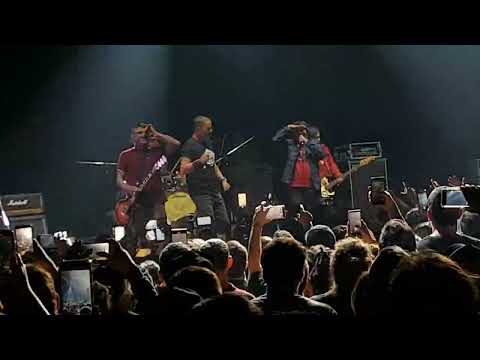 2 Minutos & Ciro Pertusi - Lejos Estoy - Slam Punk - Luna Park -  29/09/23