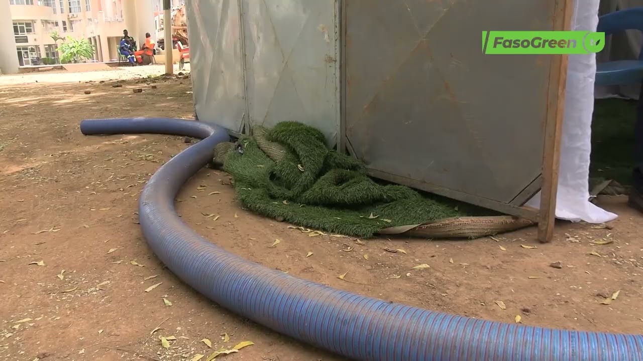 2ème édition du SITAHO : L’entreprise Energy and Service présente un vidangeur manuel