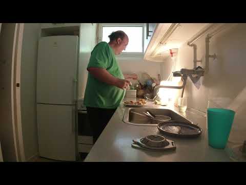 MongoTV_6761 - Min Aftensmad - ÆGGEMAD På RUGBRØD Med TOMAT og MAJONAISE