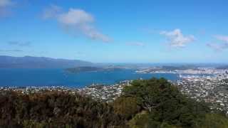 preview picture of video 'Wellington Harbour From the Mt Kau Kau foothills'
