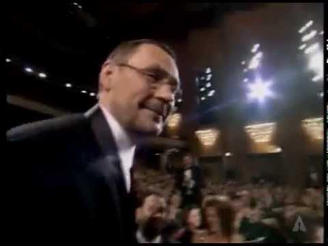 Saving Private Ryan Wins Cinematography: 1999 Oscars