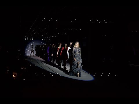 RAISAVANESSA FW '19 'Modern Decadence' Runway