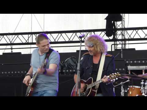 Peter Nagy - Podme sa zachranit LEGENDY 2017 Prievidza