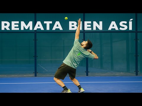 LEARN TO SPIKE WELL IN PADEL