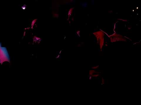 Genio y Baby Johnny ft. Aldo "Por ahi voy yo" LIVE @ Basiliko, VSJ