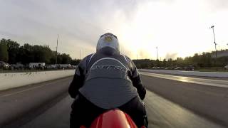 preview picture of video 'Edgewater Raceway Drag Strip - ZX-10R 10.4 Run'