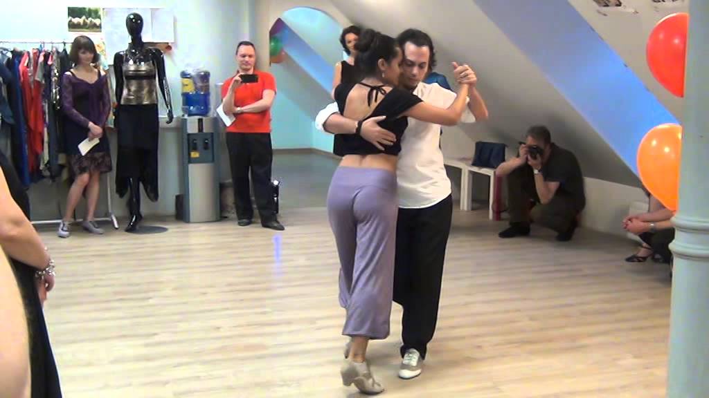 Juan Alba y Marianna Soler, DNI tango. Nevskaya milonga. Танго. Музыкальность и украшения