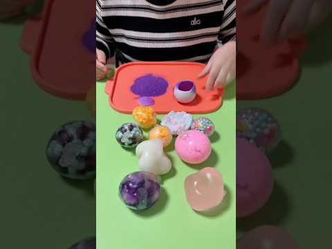 My Ball Was Filled With Sand? 😱🏖️ | Little Artists Studio