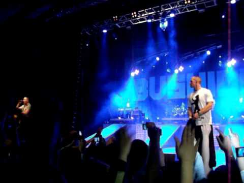 Bushido feat. Kay One & Nyze - Mit dem BMW - Freestyle (Live 2010 Frankfurt Zeiten ändern dich)