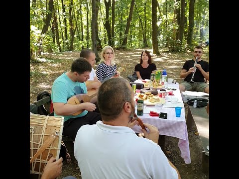 Grupa ISKON - tradicionalna muzika Balkana