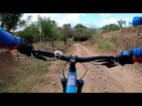 Chinina Panamá #expedicionmacondo by @fherx3