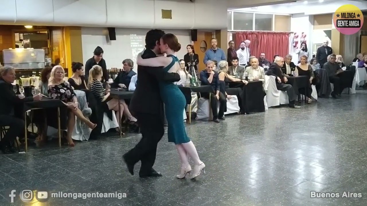 Alejandro Beron y Kelly Lettieri  - Milonga Gente Amiga -  2022 (1 de 3)