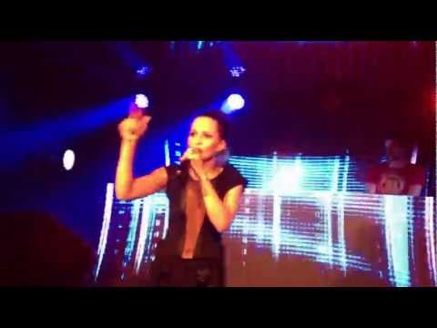 Mario Basanov & Monika Liu - Like A Child (Live)