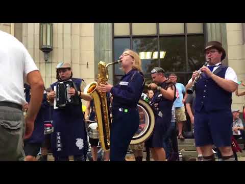 ENSMB: Kažu @ HONK! 2017 Saturday (6 of 12)