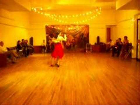  Renata Tagle  and  Pablo Portugues  are  dancing  to  the  milonga  "  Que Tiempo Aquel  "