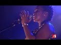 Elida Almeida chante "Mar Sagrado"