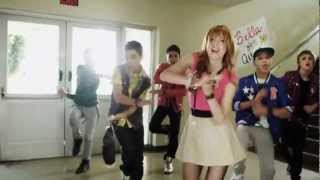IM5 and Bella Thorne - Can&#39;t Stay Away (Official Music Video)