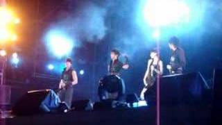 Download lagu SHE LIVE @ KL 2007 [Zhi Dui Ni You Gan Jue] 4 of 10 mp3