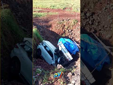 ( SAÍDA DE PISTA E MORTE ) Mulher MORRE e três ficam feridos em acidente em São Lourenço do Oeste SC