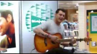 Mientes, Manu Tenorio Firma Barcelona 18.05.12