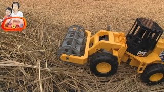 รีวิวของเล่น รถเกี่ยวข้าวนวดข้าว