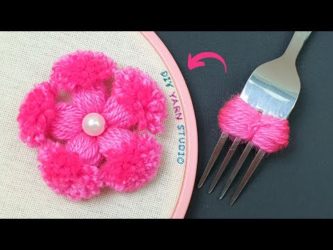 Super Easy Woolen Flower Making with Fork - Diy Wool Craft Ideas - DIY Yarn Studio