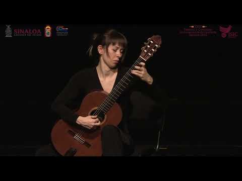 Ovacionan fuerte a la guitarrista polaca Kasia Smolarek, en concierto. (07 MARZO 2023)