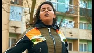 # 1 Marwa Loud - Oh la Folle (Clip Officiel)