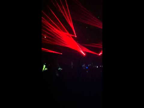 SHM Alexandra Palace 28.5.11 REM - Losing my religion