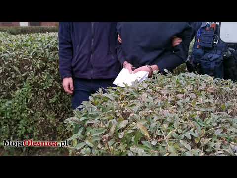 17/10/2021 Oleśnica - arrest for knife-wielding man