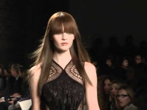 Women's Ready to Wear Fashion Show Autumn/Winter 2011/12 from Doo.Ri with interview.