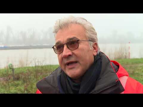 boot Düsseldorf 2018 - Big Willi lässt die Muskeln spielen