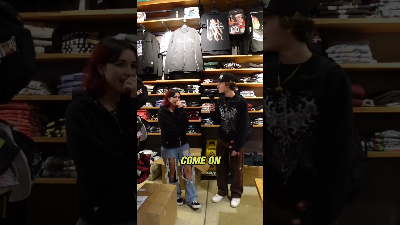 How much does zumiez pay per hour? Life Set Go