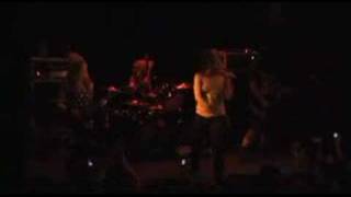 The Donnas - You Make Me Hot