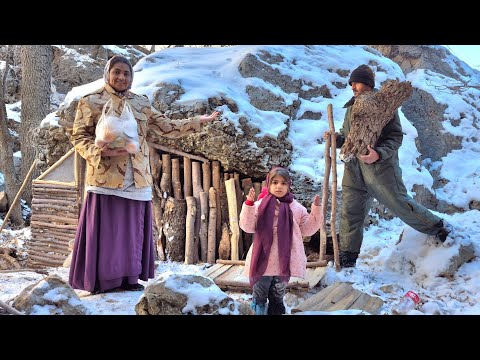 Mountain Man /: Rescuing a widow and an orphan girl in a winter blizzard